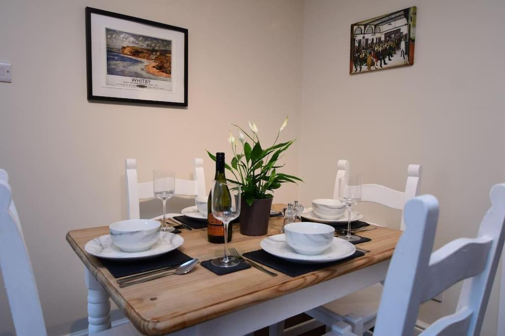 Loveyork Priory Apartment - Central With Parking Exterior foto