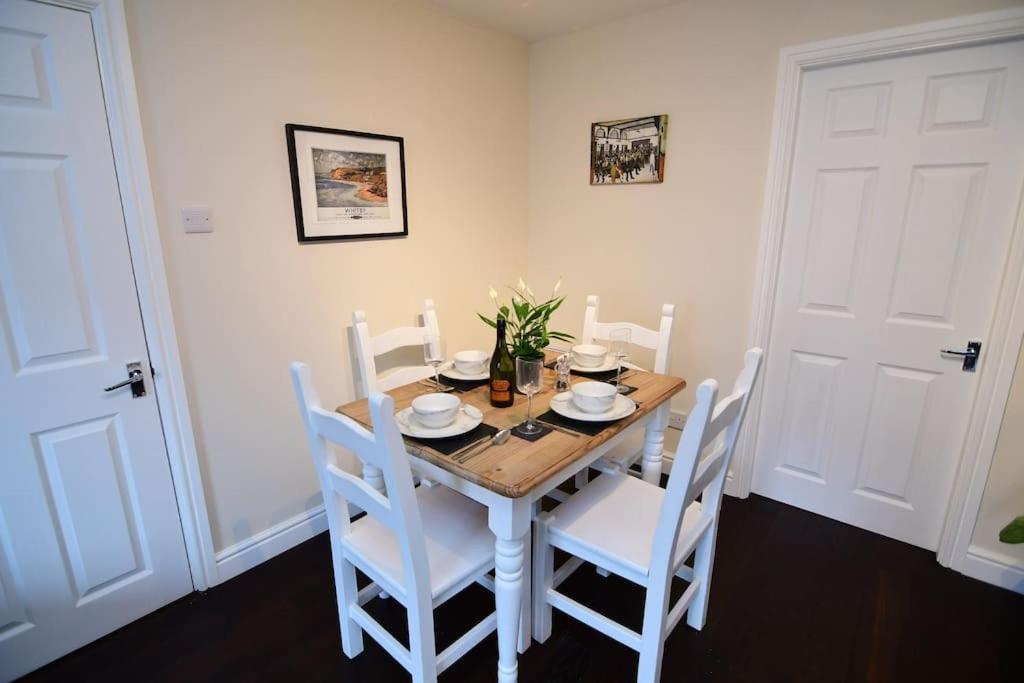 Loveyork Priory Apartment - Central With Parking Exterior foto
