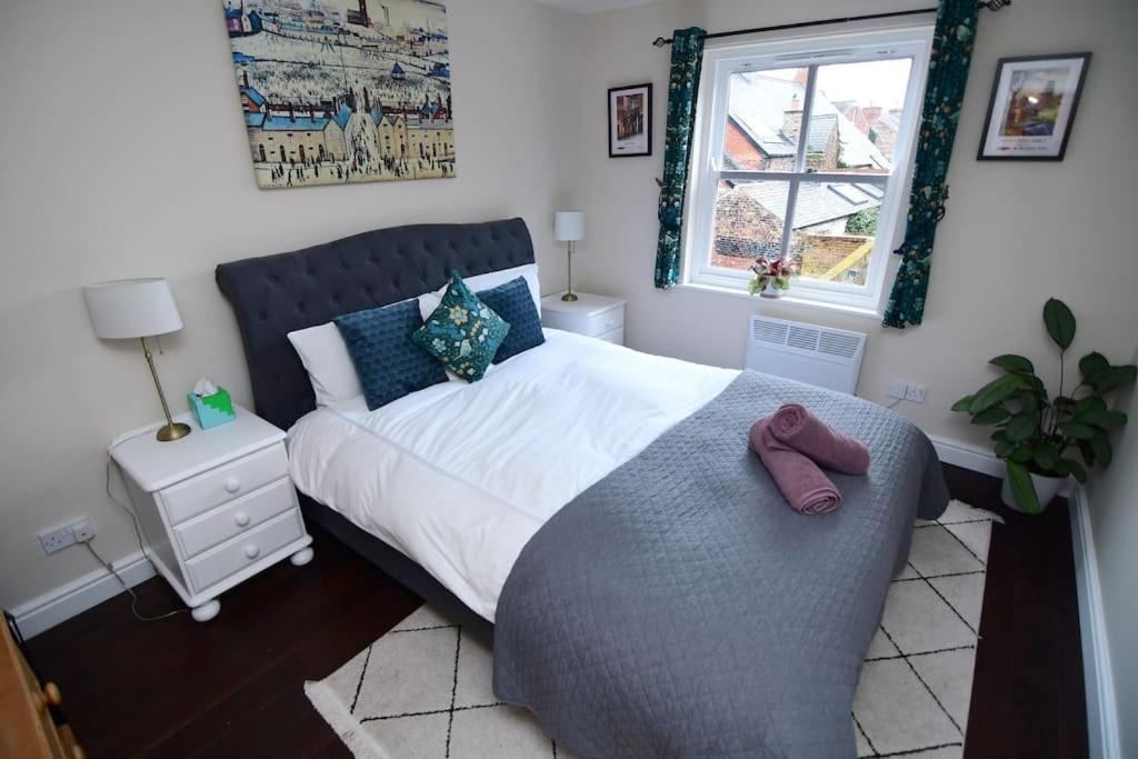 Loveyork Priory Apartment - Central With Parking Exterior foto